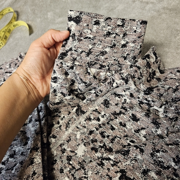 Athleta Women's Salutation Textured Jogger Size Large - Picture 10 of 13